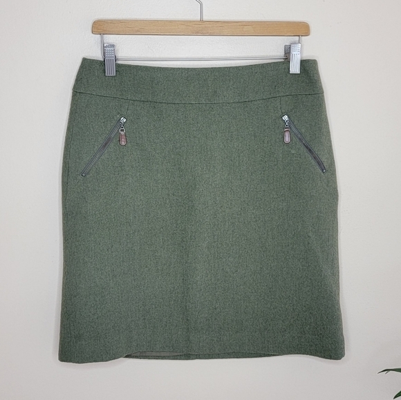 Talbots Dresses & Skirts - Talbots | Olive Green Wool Blend Skirt with Zipper Pockets Size 6